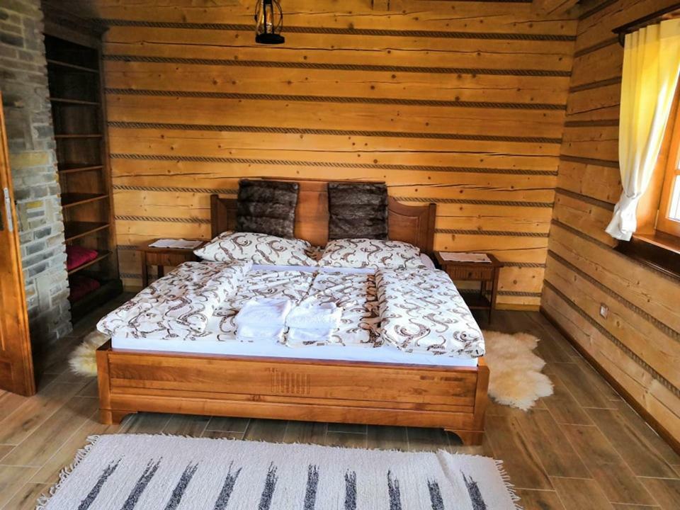 Koliba Holica Bed & Breakfast Namestovo Exterior photo